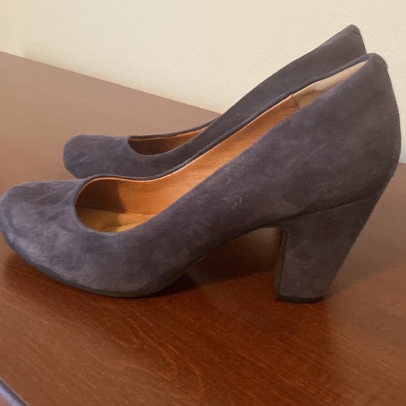 Blue suede pumps - Sofft- worn once-size 8-leather upper-padded insoles - Picture 2 of 10